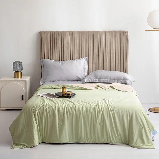 ChillQuilt™: Smooth Cooling Comforter